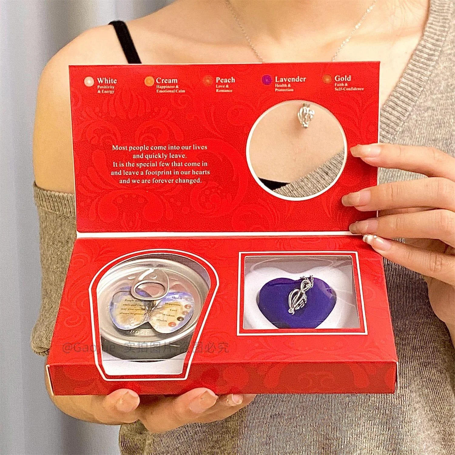 Love-Pearl-Necklace-Gift-Box-3-1-1.webp